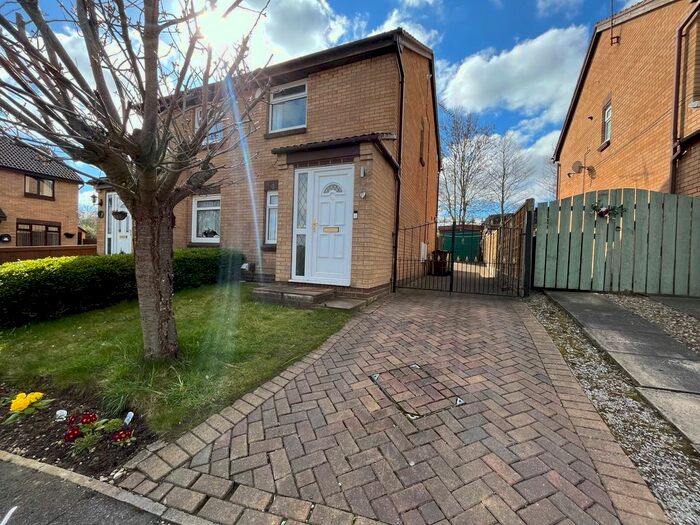 2 Bedroom Property To Rent In Biddenden Road, Leeds, LS15