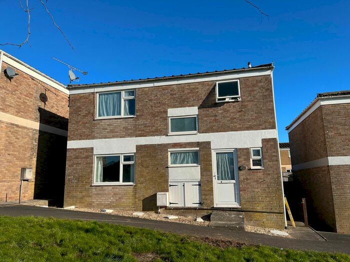 3 Bedroom Property To Rent In Monks Dale, Yeovil BA21