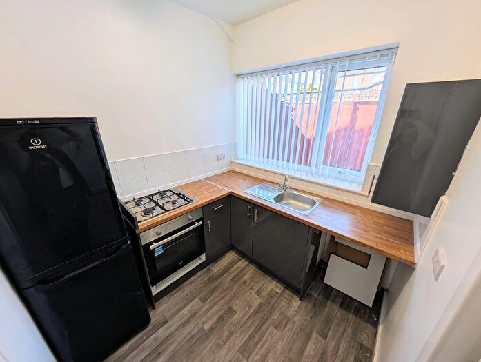2 Bedroom Flat To Rent In Littledale Road, Wallasey, CH44