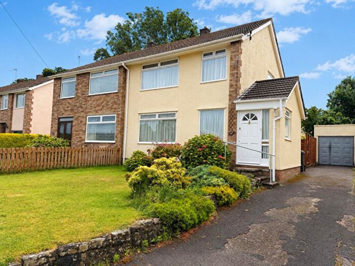 3 Bedroom Semi-Detached House For Sale In Westway, Nailsea, BS48