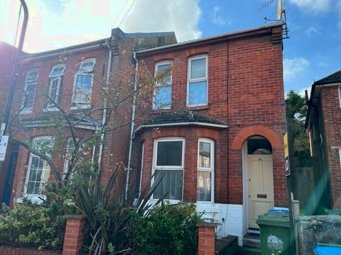 1 Bedroom House To Rent In Earls Road, Southampton, SO14