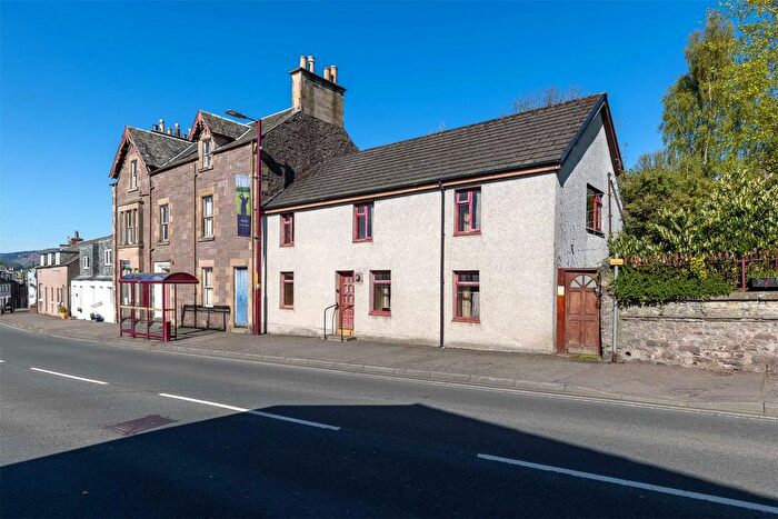 3 Bedroom End Terrace House For Sale In East High Street, Crieff, Perth And Kinross, PH7