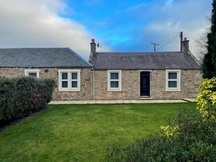 3 Bedroom Cottage To Rent In Roslin EH25