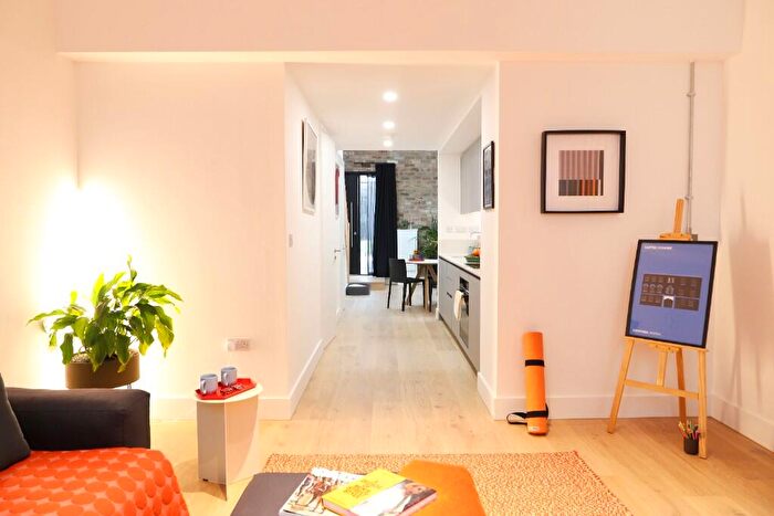 1 Bedroom Duplex To Rent In Milton Street, Sheffield, S3