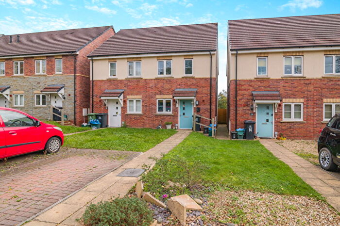 2 Bedroom Semi Detached House For Sale In Overstreet Green, Lydney, GL15