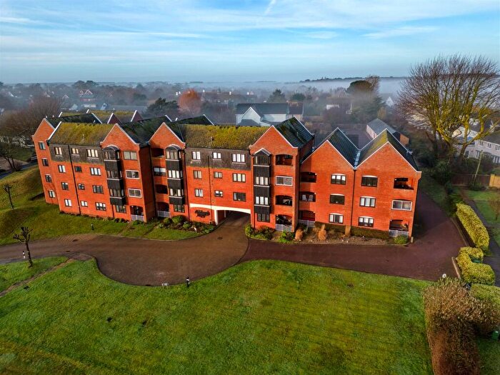 2 Bedroom Apartment For Sale In St. Peters Road, Aldeburgh, IP15