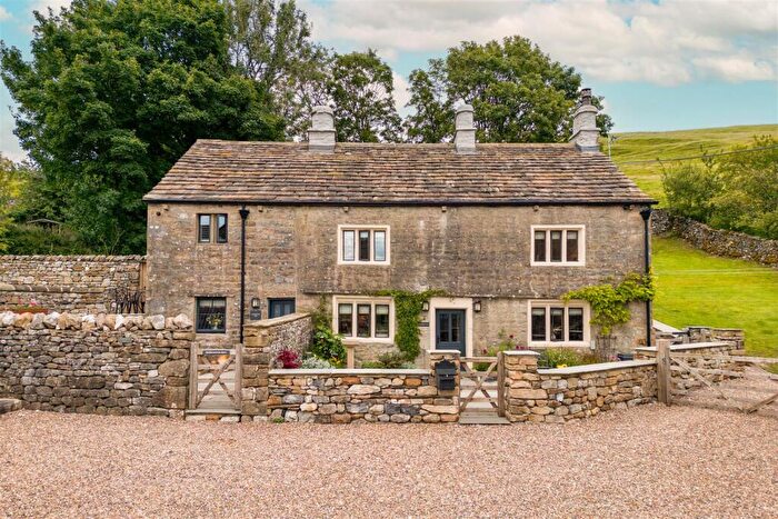 4 Bedroom Detached House For Sale In Newby Cote, Clapham, Lancaster, LA2