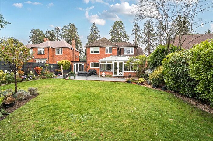 4 Bedroom Detached House For Sale In Watchetts Drive, Camberley, Surrey, GU15