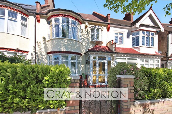 5 Bedroom Terraced House For Sale In Ashburton Avenue, Addiscombe, CR0