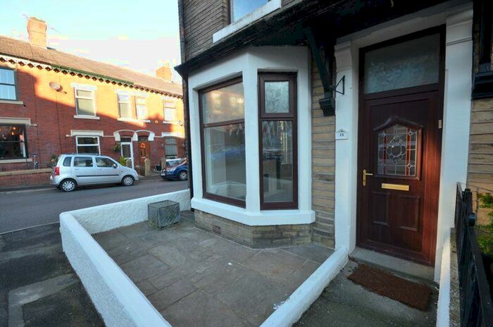 3 Bedroom Terraced House To Rent In Ivy Terrace, Darwen, BB3