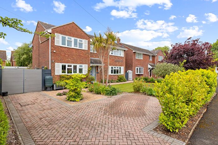 4 Bedroom Detached House For Sale In Gibson Road, Tangmere, Chichester, PO20