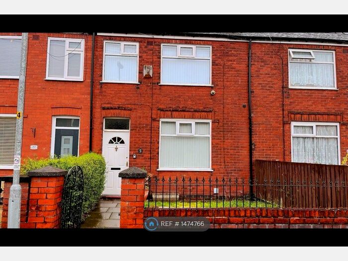3 Bedroom Terraced House To Rent In Dalton Street, Failsworth, Manchester, M35