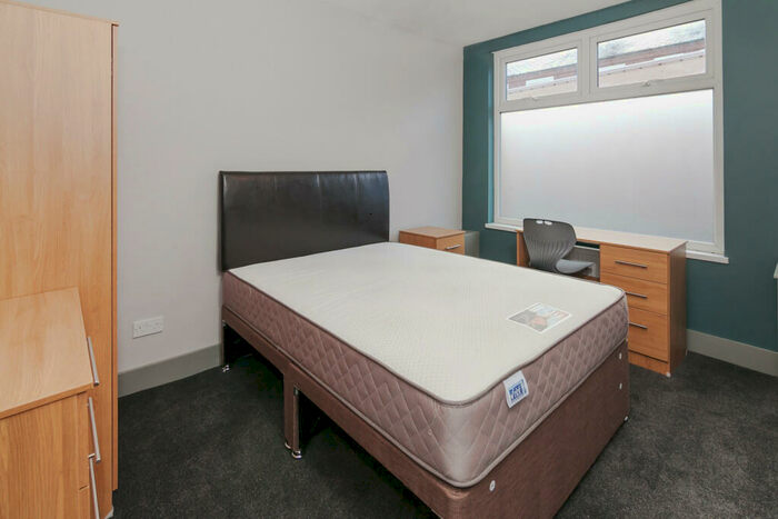 3 Bedroom Terraced House To Rent In , Romney Street, &#Salford, M6