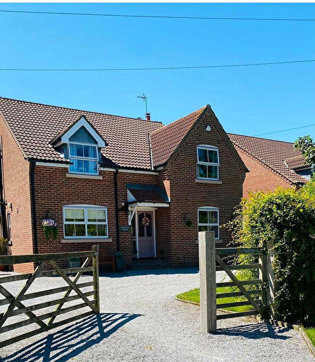 4 Bedroom Detached House For Sale In Main Road, Humbleton, Yorkshire, HU11