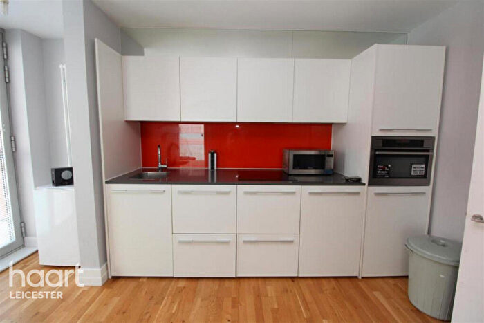 2 Bedroom Apartment To Rent In Shires Lane, Leicester, LE1