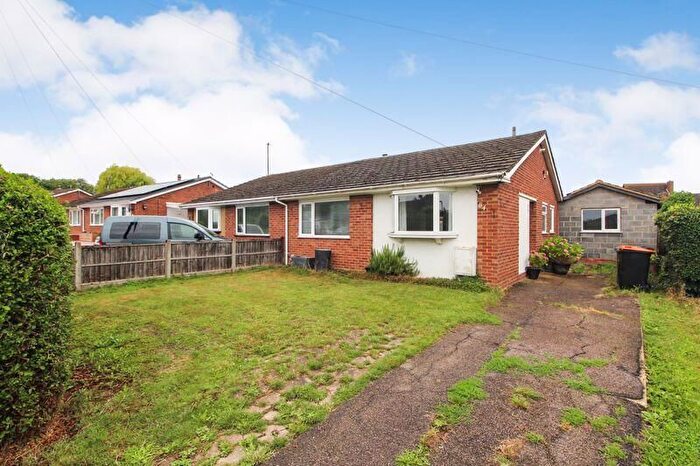 4 Bedroom Bungalow For Sale In Cause End Road, Wootton, Bedford, MK43