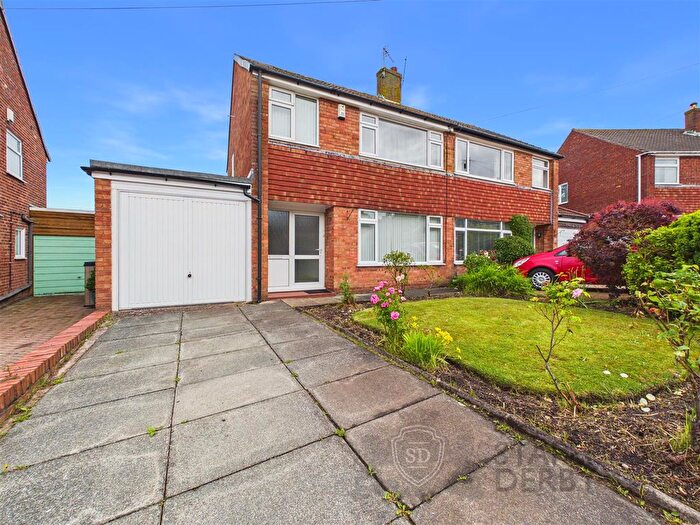3 Bedroom Semi Detached House For Sale In Standish Drive, Rainford, St. Helens, WA11