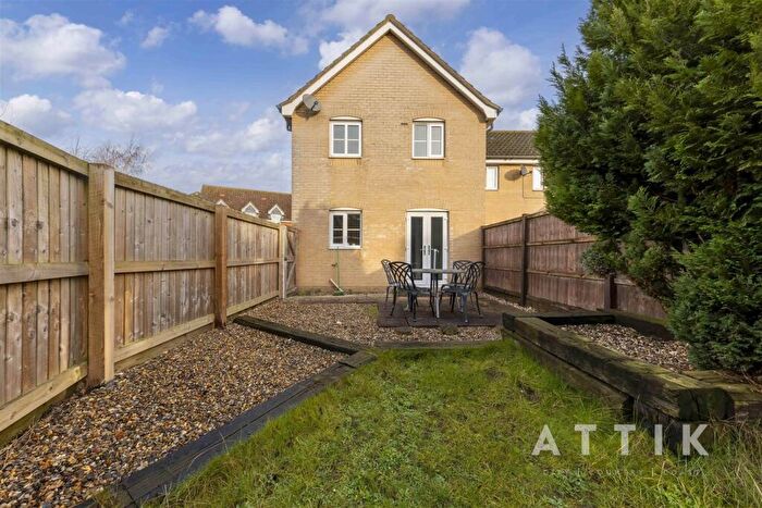 3 Bedroom End Of Terrace House For Sale In Etive Close, Attleborough, NR17