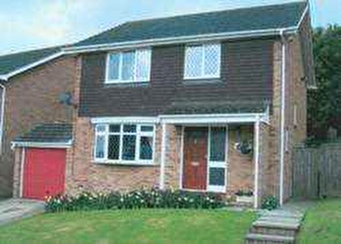 6 Bedroom Detached House To Rent In Headcorn Drive, Cantebury, CT2