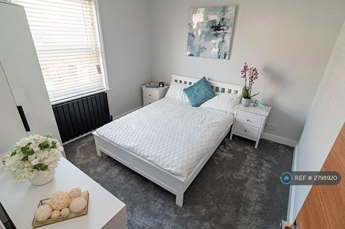 4 Bedroom Semi Detached House To Rent In Northcote Road, Bournemouth, BH1