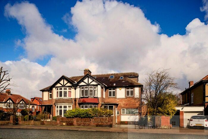 4 Bedroom Semi-Detached House To Rent In Jesmond Dene Road, Jesmond, Newcastle-Upon-Tyne, NE2