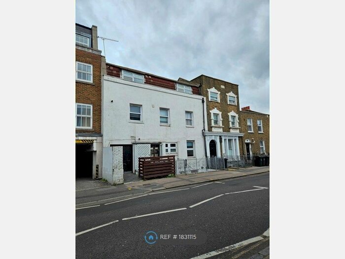 2 Bedroom Flat To Rent In Brooksby's Walk, London, E9