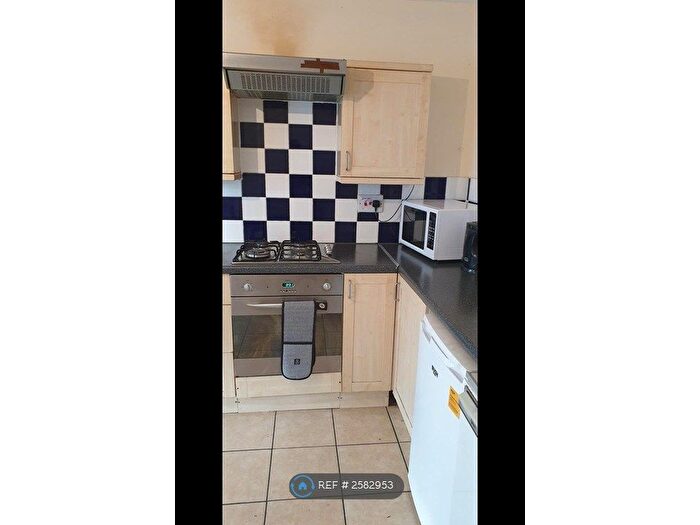4 Bedroom Terraced House To Rent In Stoughton Close, London, SE11