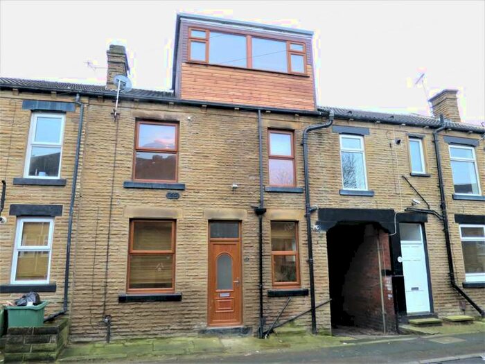 2 Bedroom Terraced House To Rent In Gillroyd Parade Morley, LS27