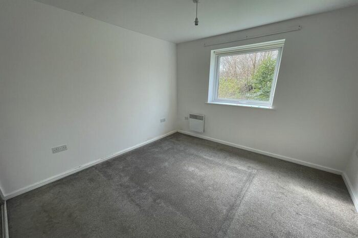 2 Bedroom Apartment To Rent In Edwin Court, Bridgewater Park, Eccles, M30