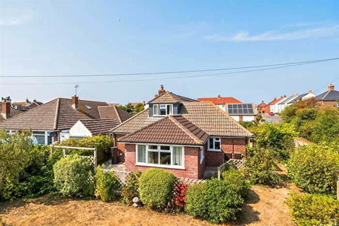 4 Bedroom Detached Bungalow For Sale In West Street, Chickerell, Weymouth, DT3