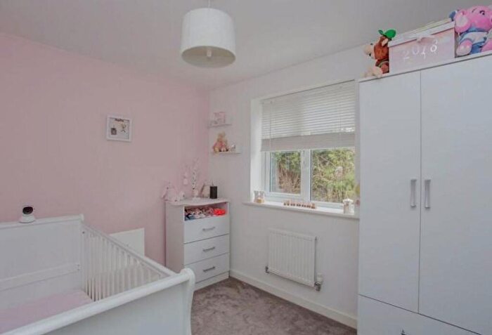 3 Bedroom Semi Detached House To Rent In Whitney Drive, Yaxley, PE7