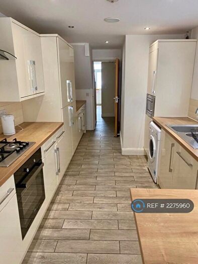 7 Bedroom Terraced House To Rent In Minister Street, Cardiff, CF24