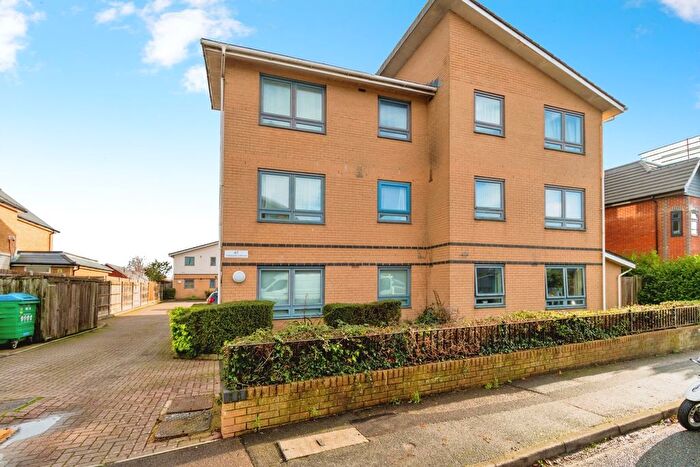 1 Bedroom Flat For Sale In Anglesea Road, Southampton, SO15