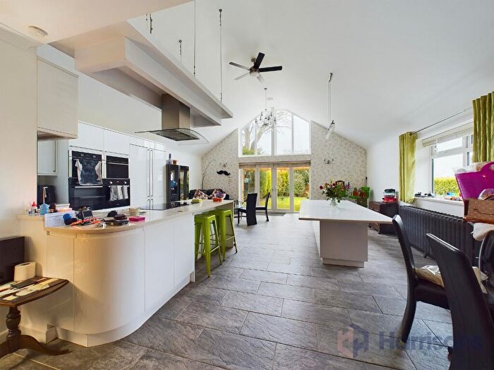 4 Bedroom Bungalow For Sale In Coppins Lane, Borden, Sittingbourne, Kent, ME9