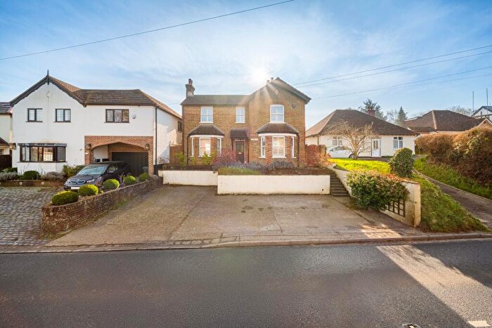 3 Bedroom Detached House For Sale In Eynsford Road, Farningham, DA4