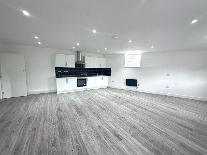 Studio To Rent In Bellegrove Road, Welling, DA16