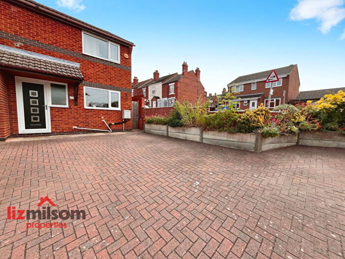 4 Bedroom Semi-Detached House For Sale In George Street, Church Gresley, Swadlincote, DE11