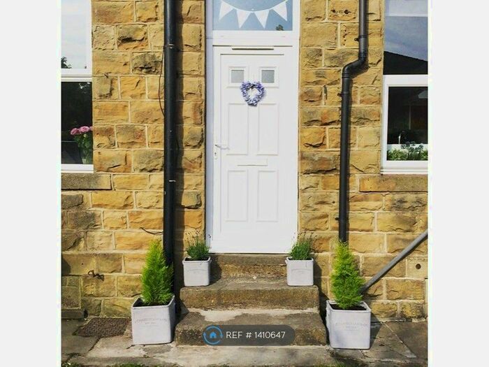 2 Bedroom Terraced House To Rent In Cliffe View, Morley, Leeds, LS27