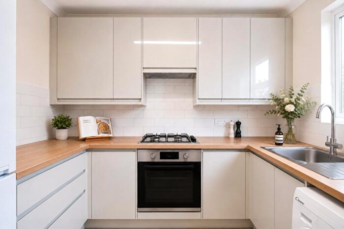Apartment To Rent In Warren Down, Bracknell, RG42