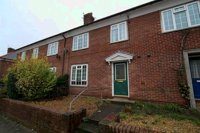 1 Bedroom Flat To Rent In Westexe South, Tiverton, EX16