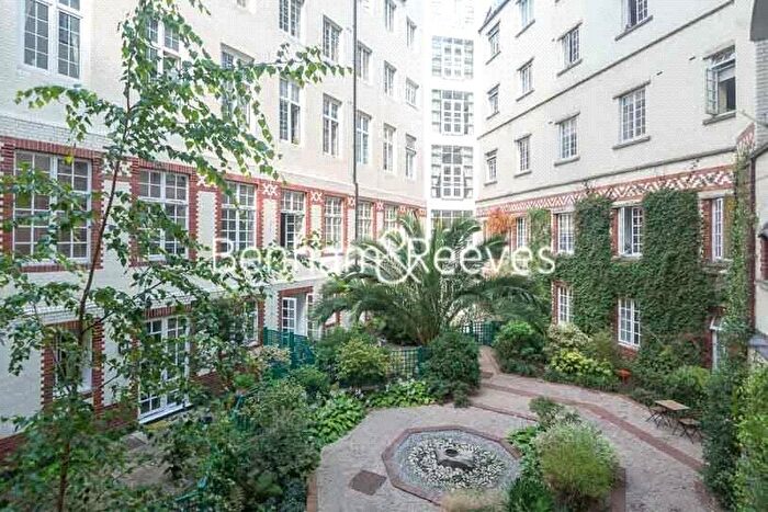 2 Bedroom Apartment To Rent In New River Head, London, EC1R