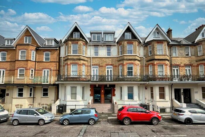 Studio For Sale In West Hill Road, Bournemouth, Dorset, BH2