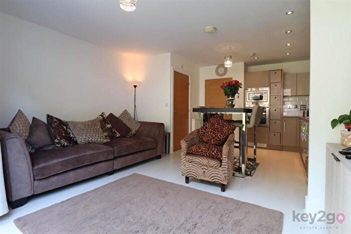 2 Bedroom Semi-Detached House For Sale In Hastings Grange, Sheffield, S7