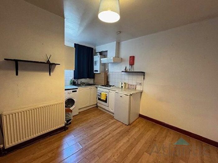 Studio To Rent In Fore Street, Edmonton, N9
