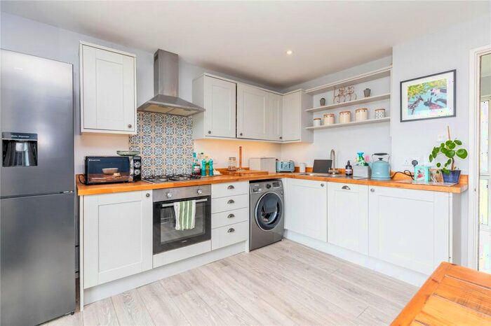 2 Bedroom End Of Terrace House For Sale In Purlyn Acre, Marlborough, Wiltshire, SN8