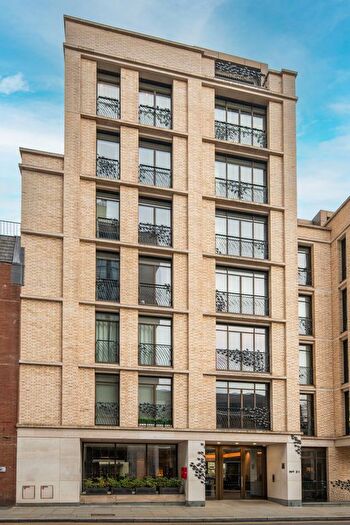 3 Bedroom Terraced House For Sale In Young Street, London, W8