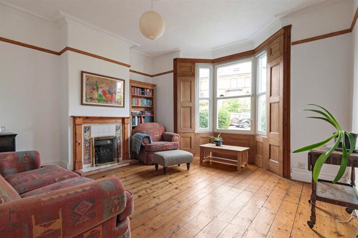 5 Bedroom Terraced House For Sale In Albert Road, Heeley, S8