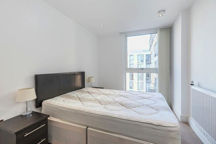 1 Bedroom Flat To Rent In Empire Reach, Greenwich, SE10
