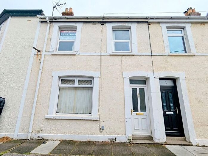 3 Bedroom Terraced House For Sale In Ty-Canol, Porthcawl, CF36