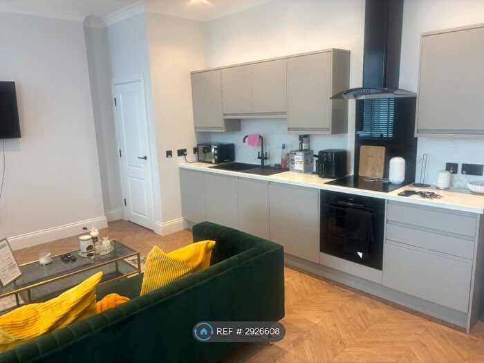 1 Bedroom Flat To Rent In The Salisbury, Scarborough, YO11